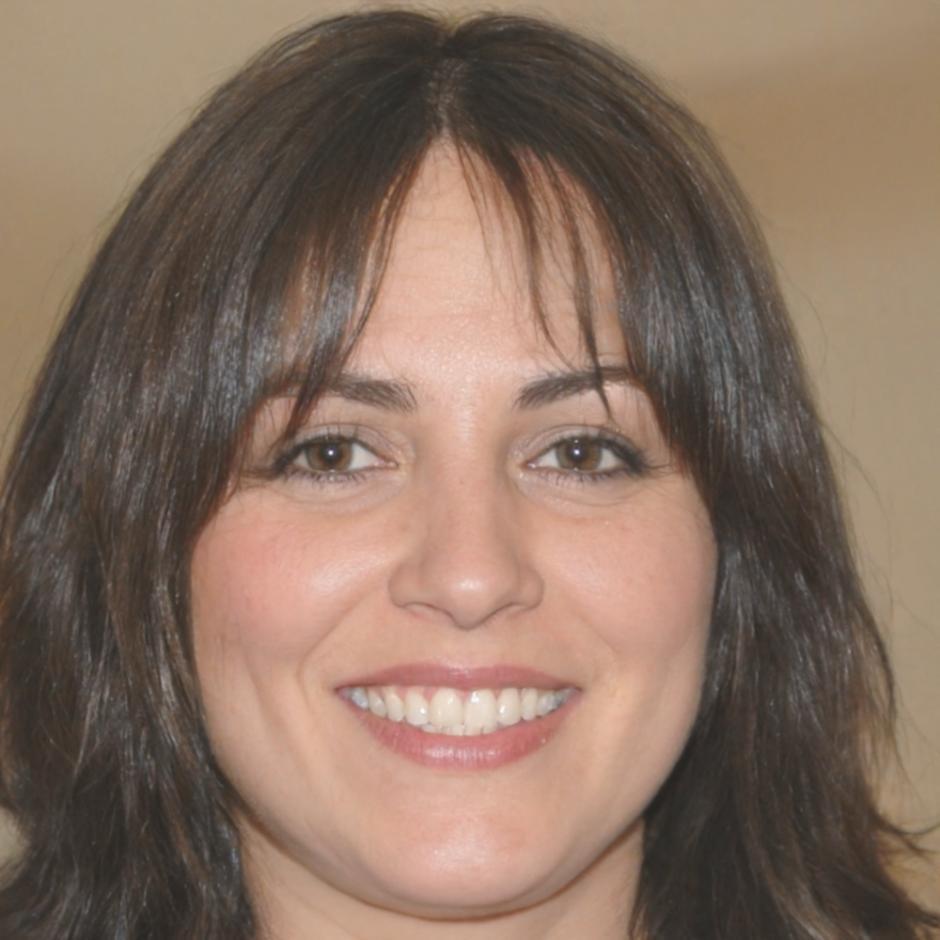 Roxelana Kireyeva, Founder and Creative Director